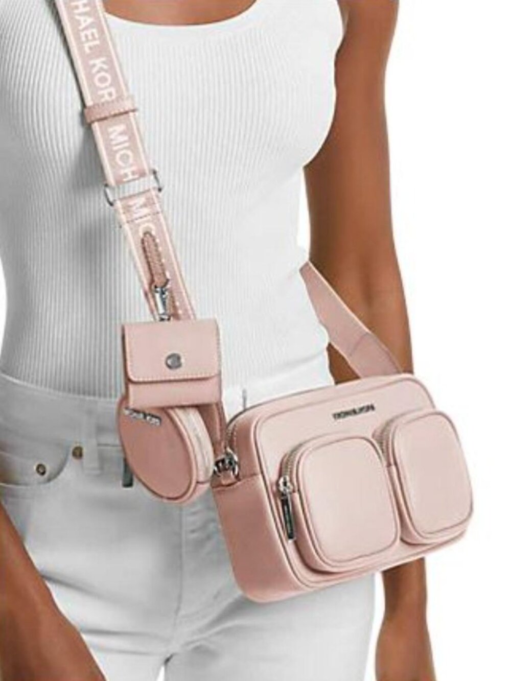 Michael Michael Kors Jet Set Travel Medium Leather Messenger Bag
